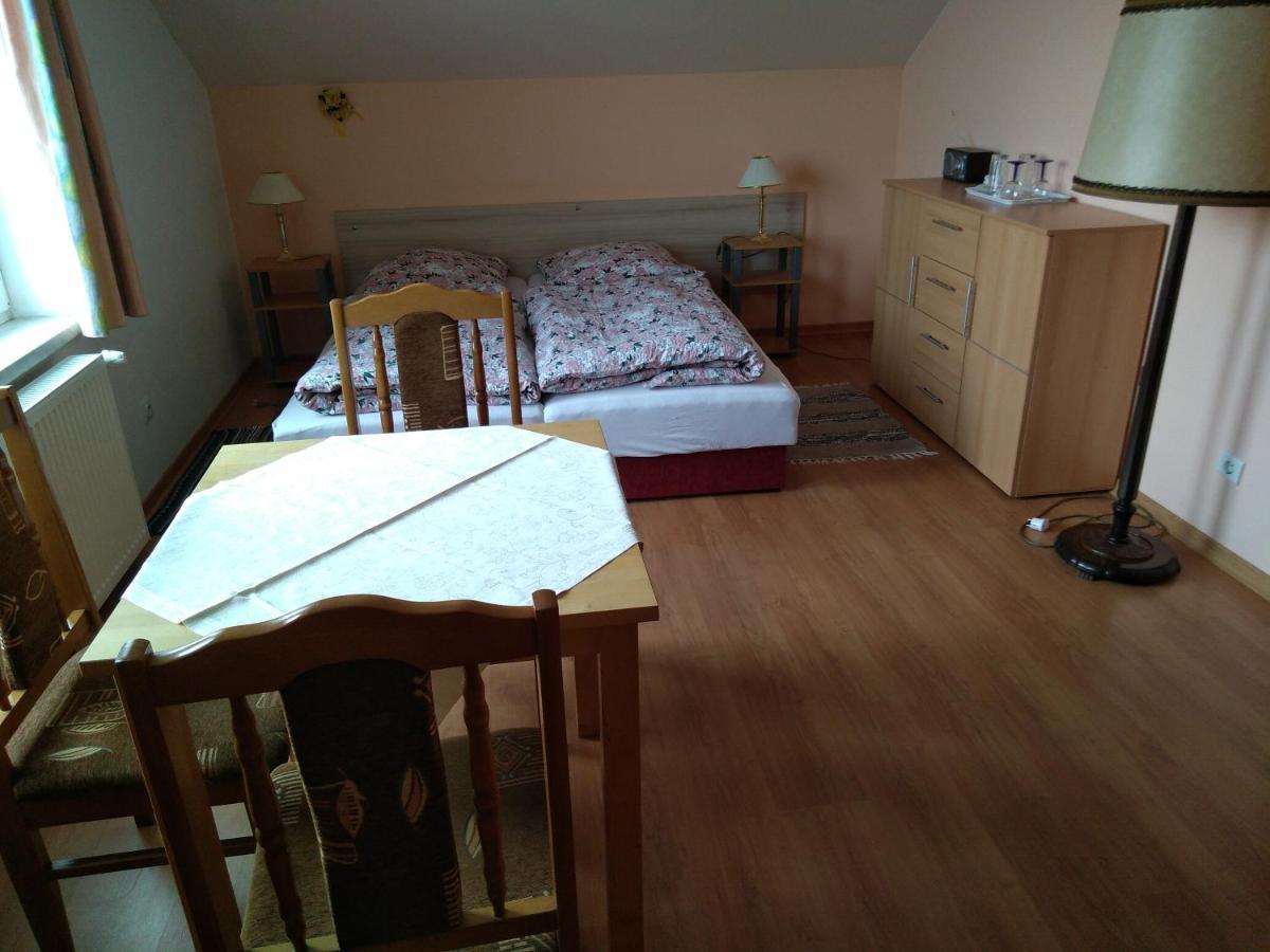 Villa Iwona กชึชโบโว ภายนอก รูปภาพ