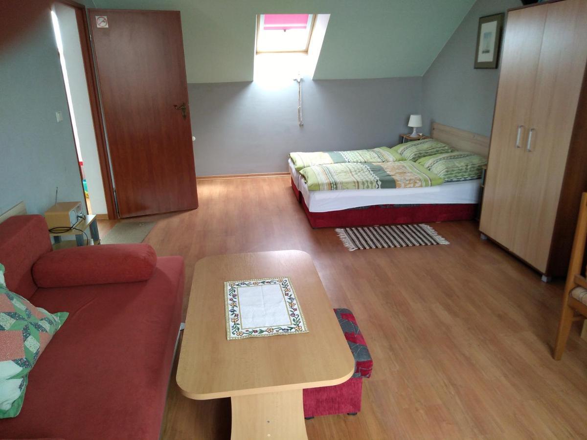 Villa Iwona กชึชโบโว ภายนอก รูปภาพ